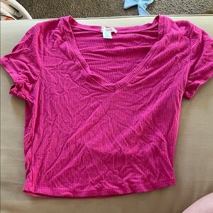 Bozzolo Magenta V-Neck Ribbed Tee